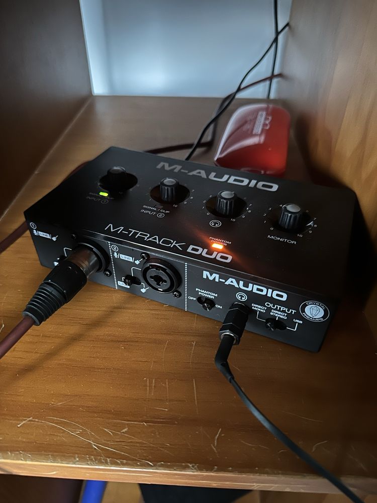 Vendo interface M AUDIO + Microfone+adaptador p10