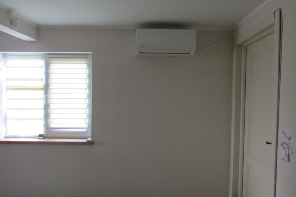 Відрадний. Приватний будинок. вул. Кар"єрна.