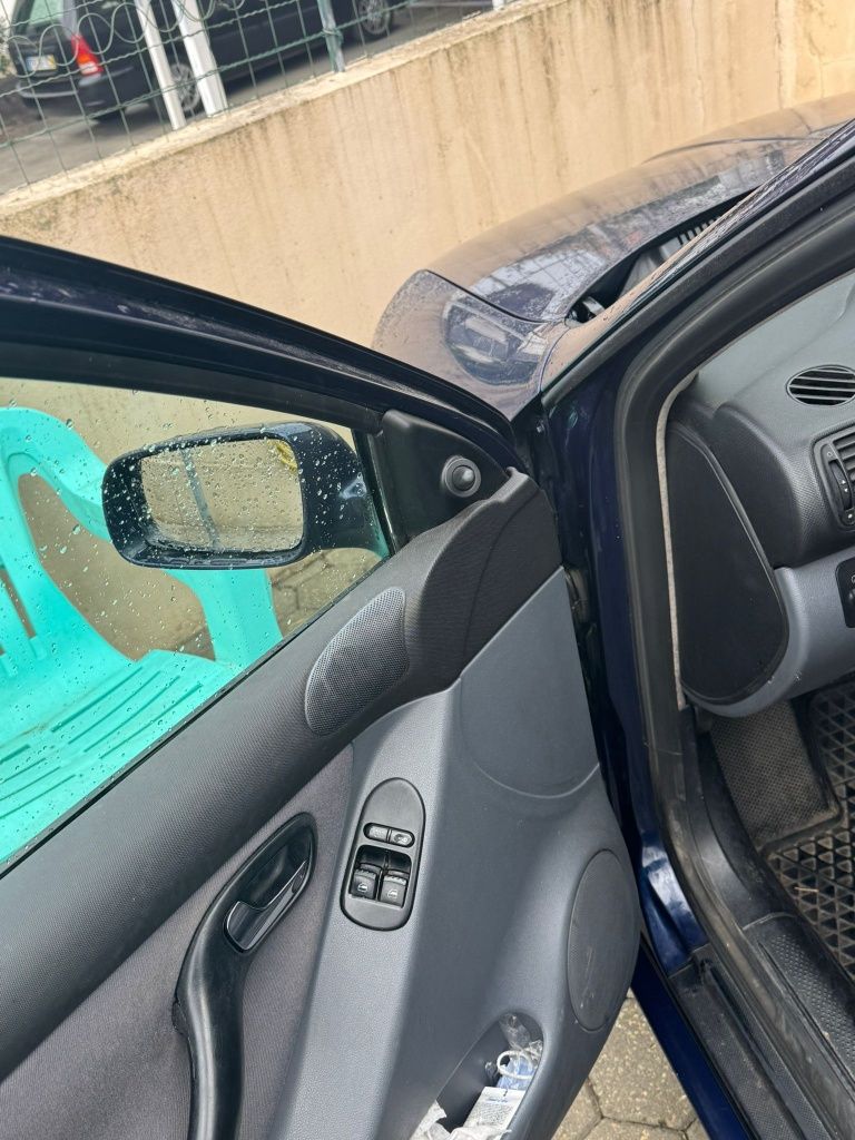 Seat toledo  1.6 gasolina