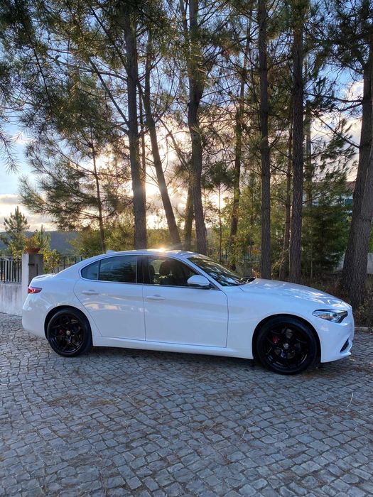 Alfa Romeo Giulia 2.2D 190cv