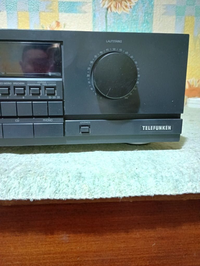 Ресівер "Telefunken HR780RDS"