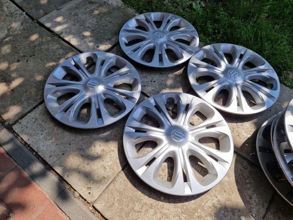 Kołpaki suzuki oryginalne r16 stan bardzo dobry