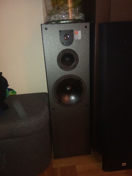 kolumny JBL . Radom