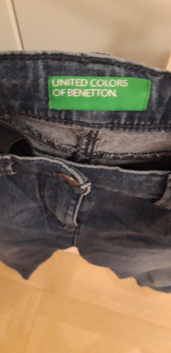 Джинси Benetton для дівчинки 8-9 років