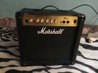 Stary wzmacniacz piec Marshall mg 15cd