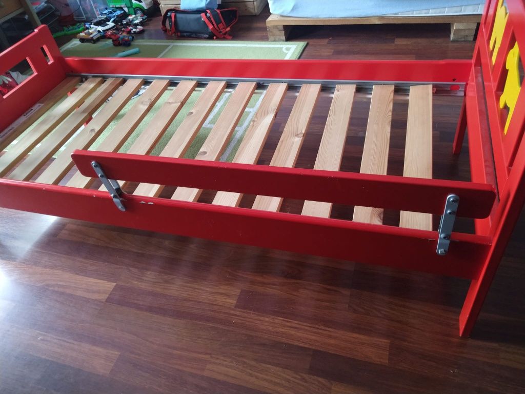 Łóżko  Ikea używane