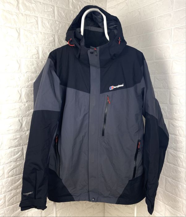 Свитшот guess  кофта гесс поставка вещей худи найк про боксы nike pro