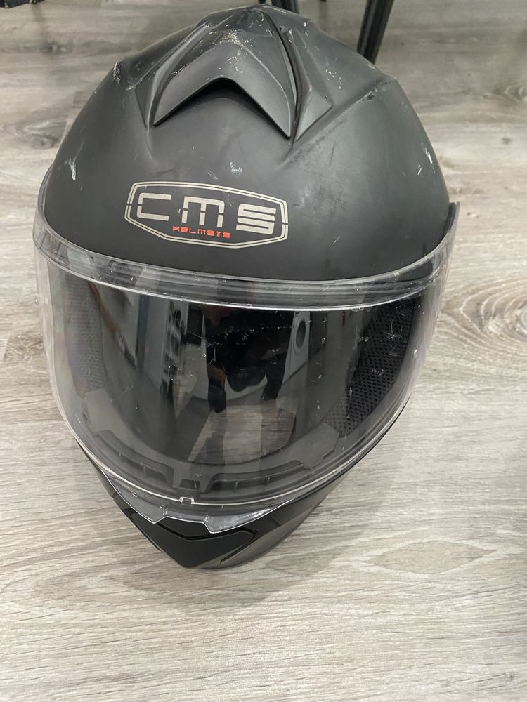 Casaco e capacete MOTO