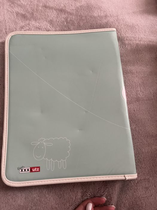 Папка нова житяча