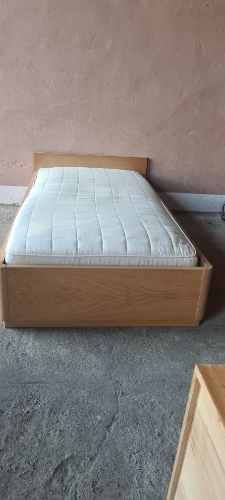 Łóżko Pojedyńcze 100x200cm