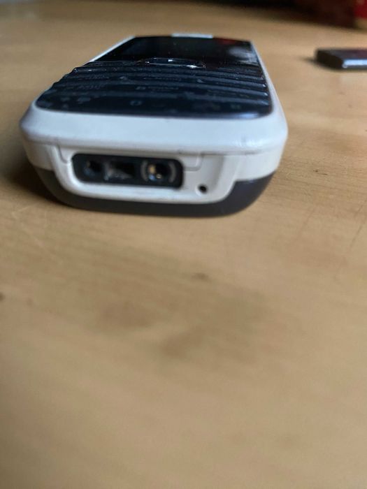 Кнопочный телефон Nokia 1650