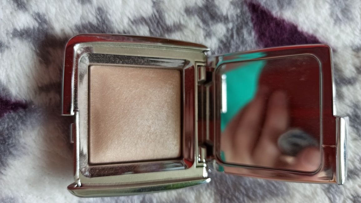 Hourglass Incandescent Strobe Light