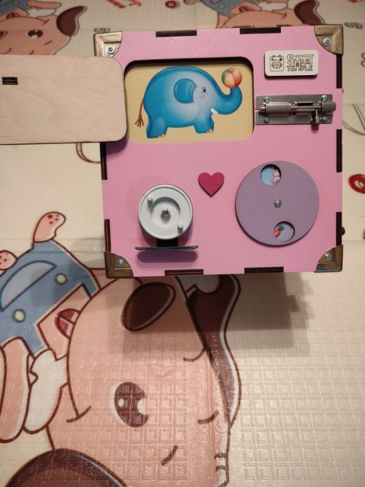 Бізі борд новий рожевий