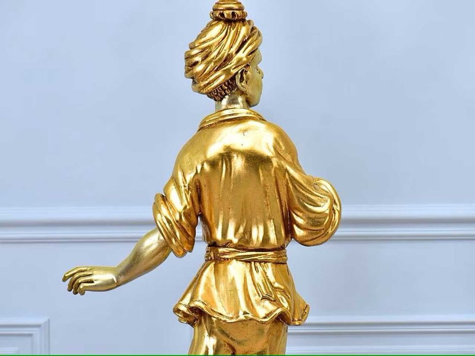 Антикварні італійські світильники «Нубійці»