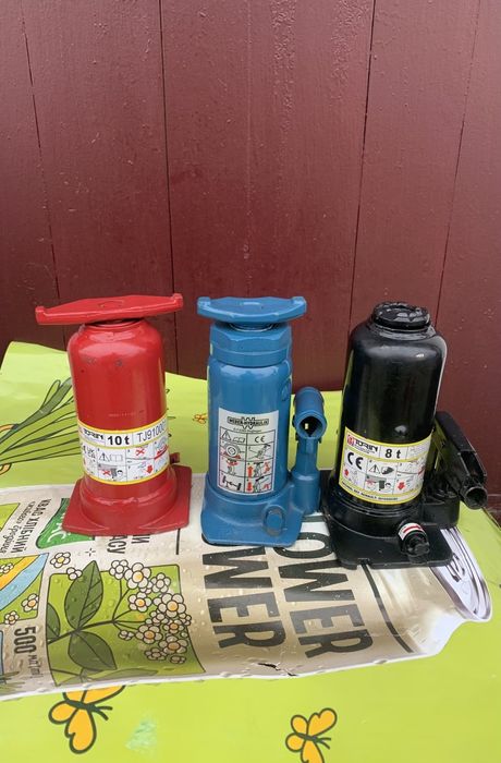 Домкрат ДАф, ман івеко