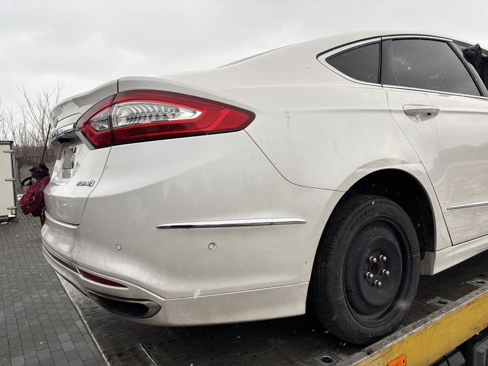 ford fusion mondeo vignale mk5 4x4 most  błotnik klapa zderzak lampa