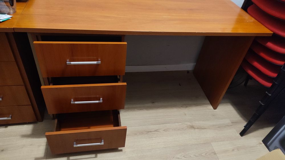 Używane meble do biura