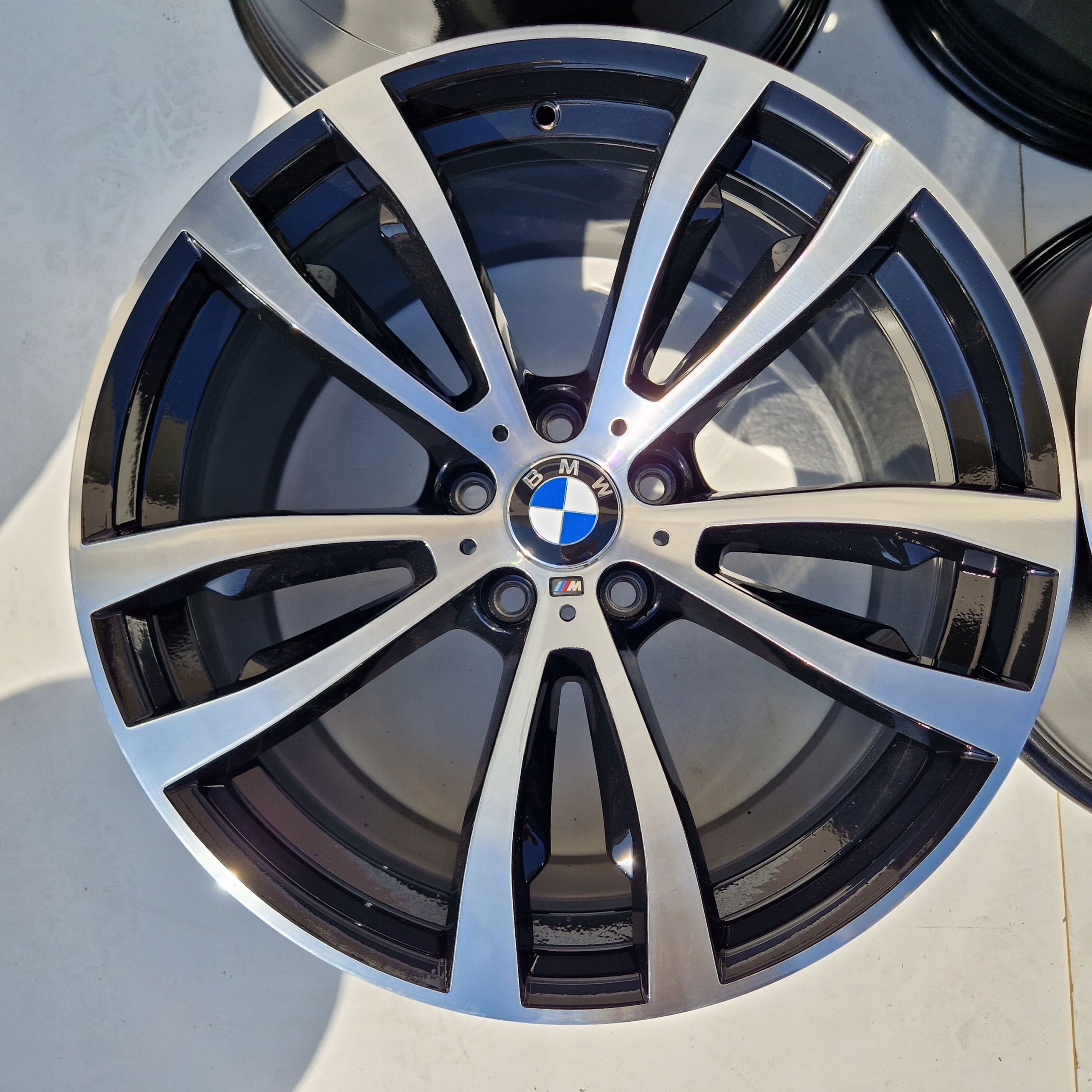 BMW X5 F15 E70 X6 F16 E71 wz 469 m 5x120 jak Nowe 20'' IS40 IS37 4X