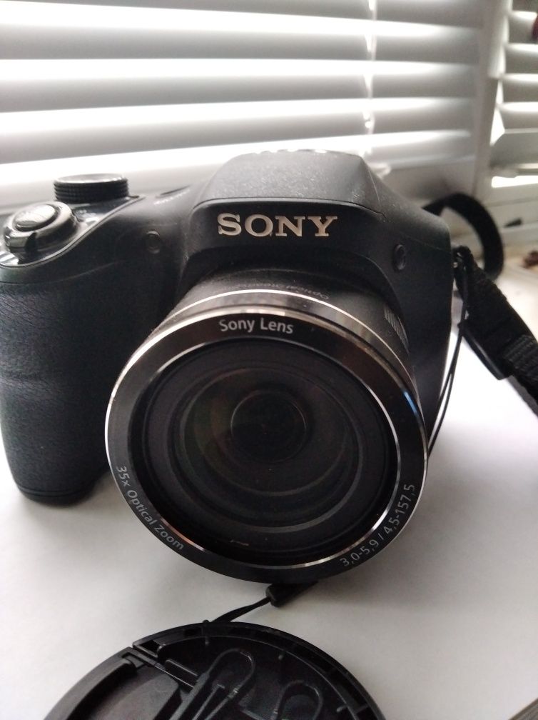 Цифровой фотоаппарат Sony Cybershot-H300 black