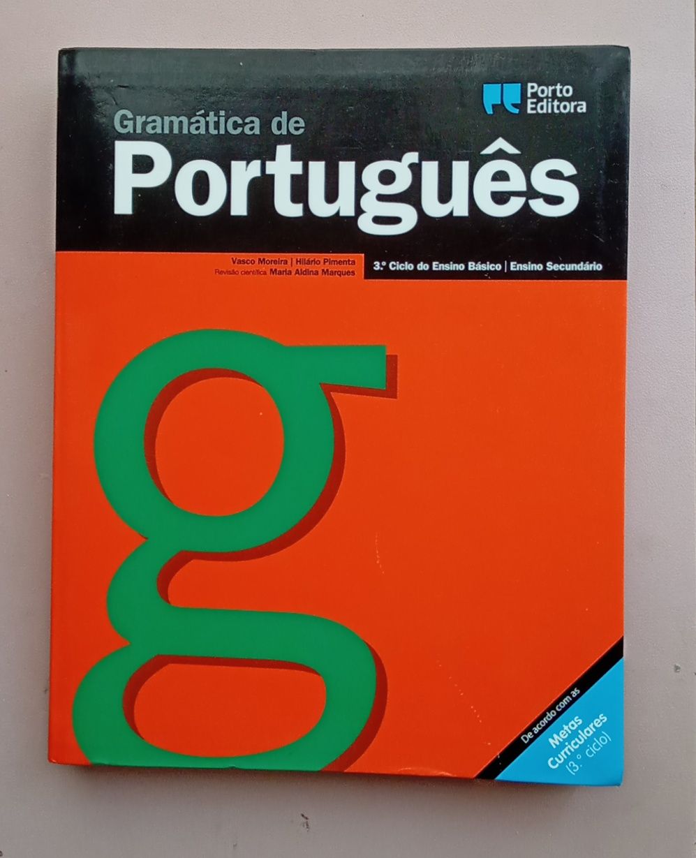 Livro de Preparação para exame Português + Livro de Gramática