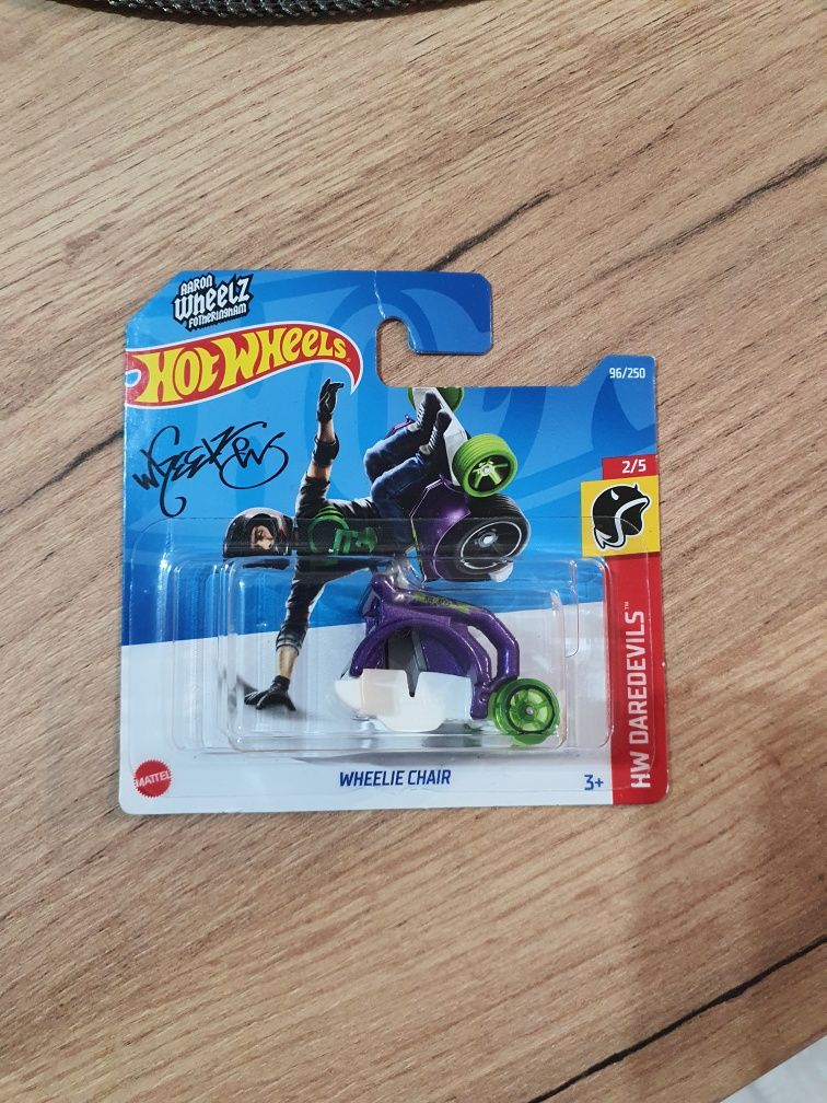 Hot Wheels error z fabryczną wadą, destrukt fabryczny