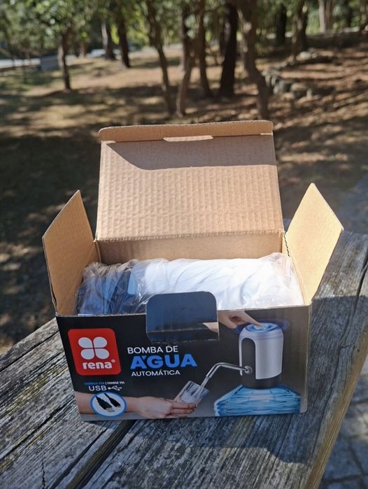 Dispensador de água eléctrico. 
Disponível