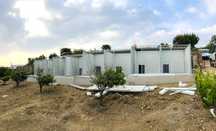 Canil Profissional Modular 8 Boxes | Aço Galvanizado + Chapa Isolada