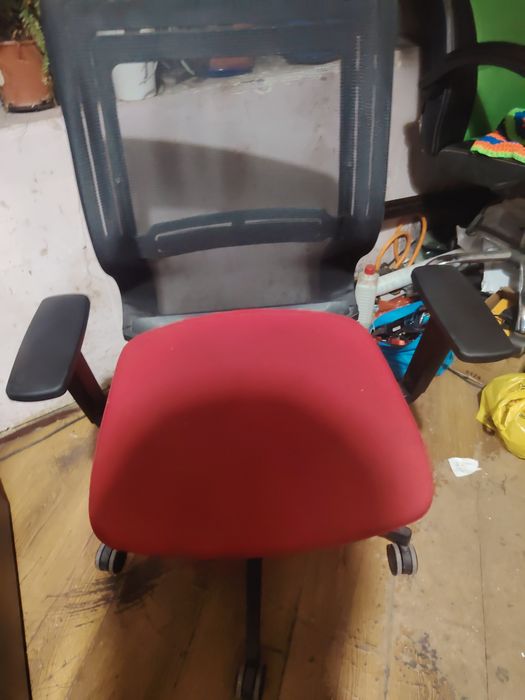 Fotel  obrotowy profim light up 250