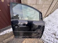 Двері до Volkswagen Touran 2007-2012 (ціна за шт.)