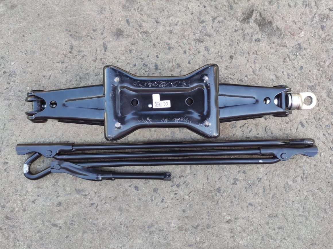 Домкрат  Ford Transit Custom Mk8  KK31-17080-BA