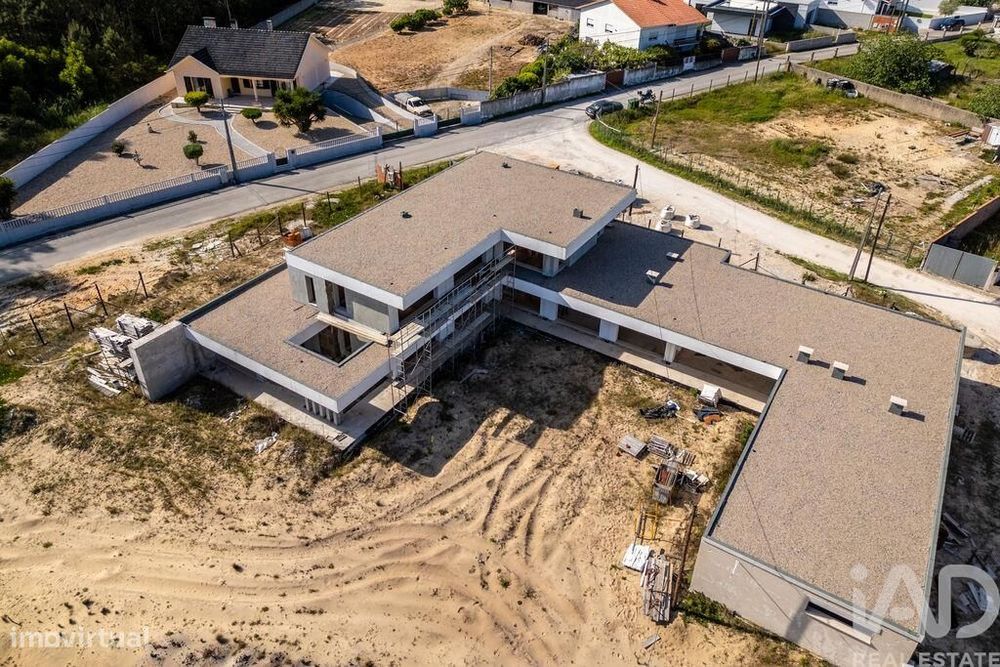 Casa / Villa T5 em Pataias e Martingança de 411,00 m2