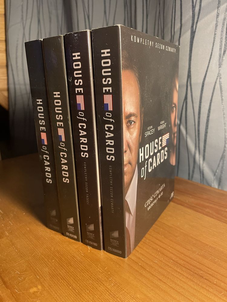 House of Cards na DVD [sezony 1-4]