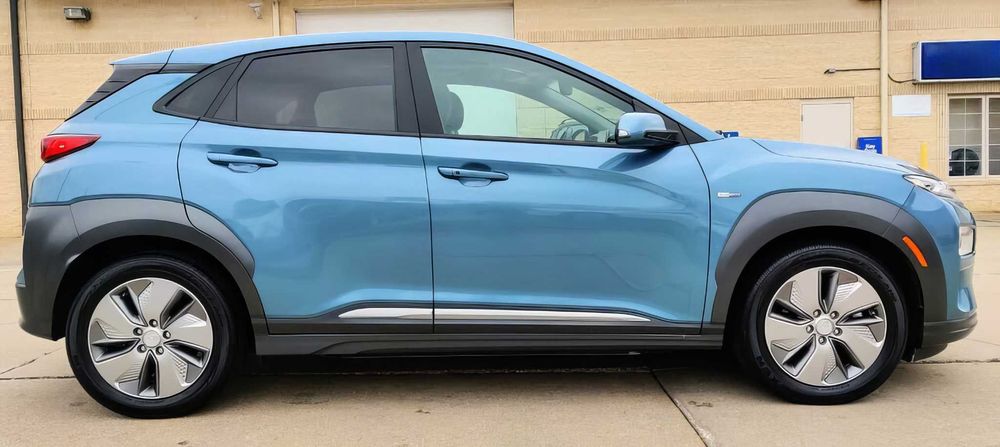 Hyundai Kona      2020