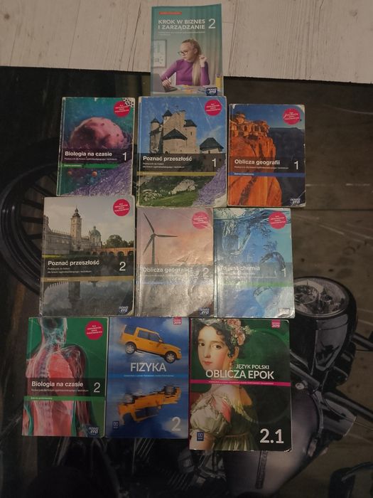 Podręczniki do liceum 1 i 2