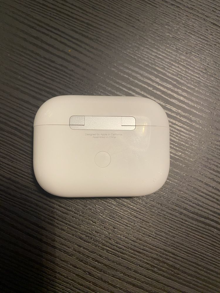 Airpod pro 2 muito poco usado(não fasso entega so venda em mãos )