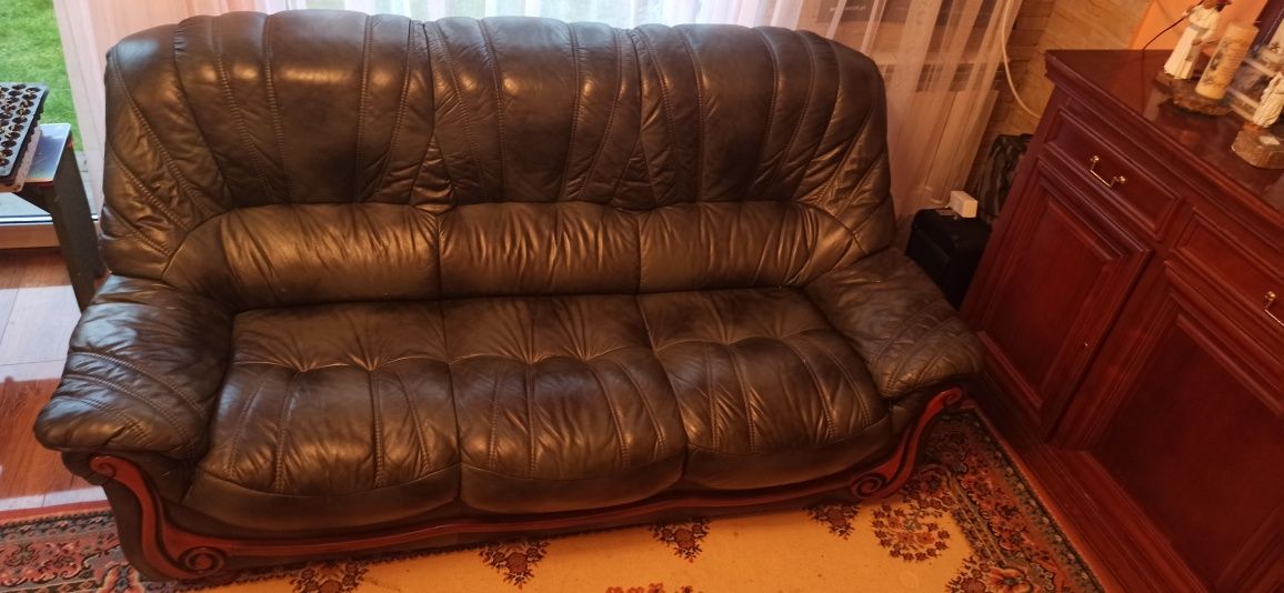 Skórzana sofa z fotelami