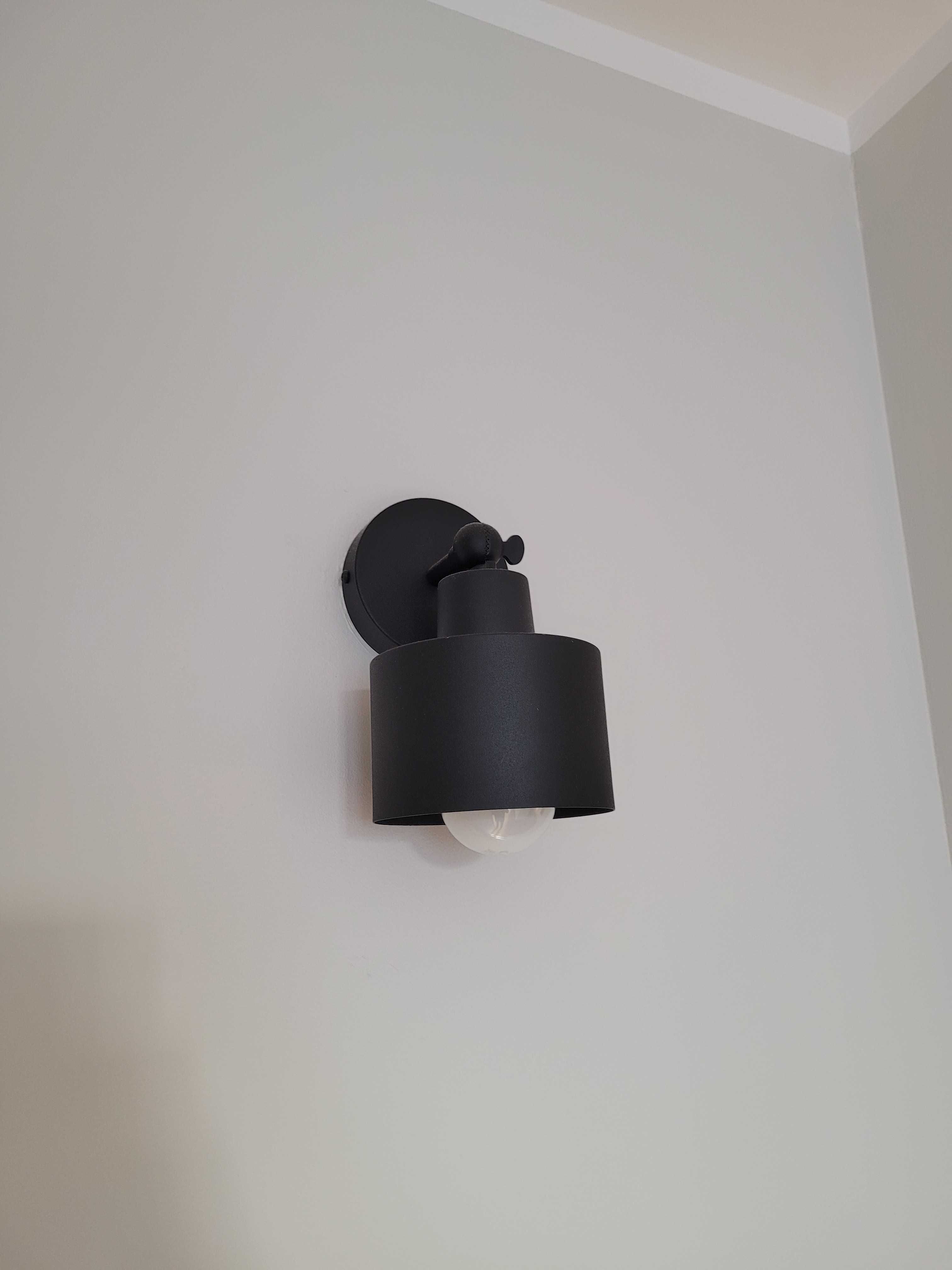 Lampa kinkiet czarny