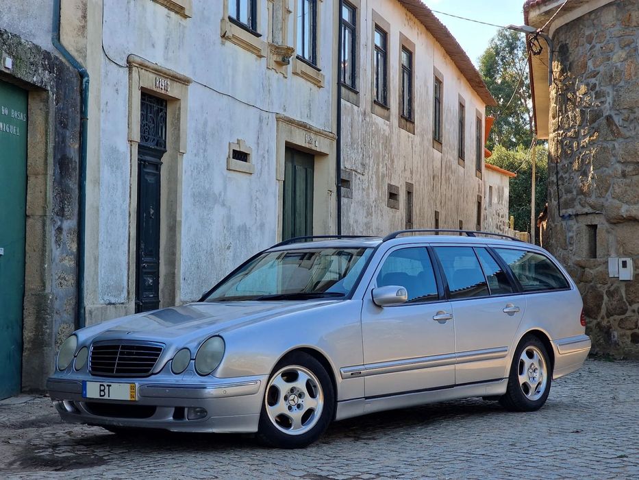 Mercedes-Benz E 270