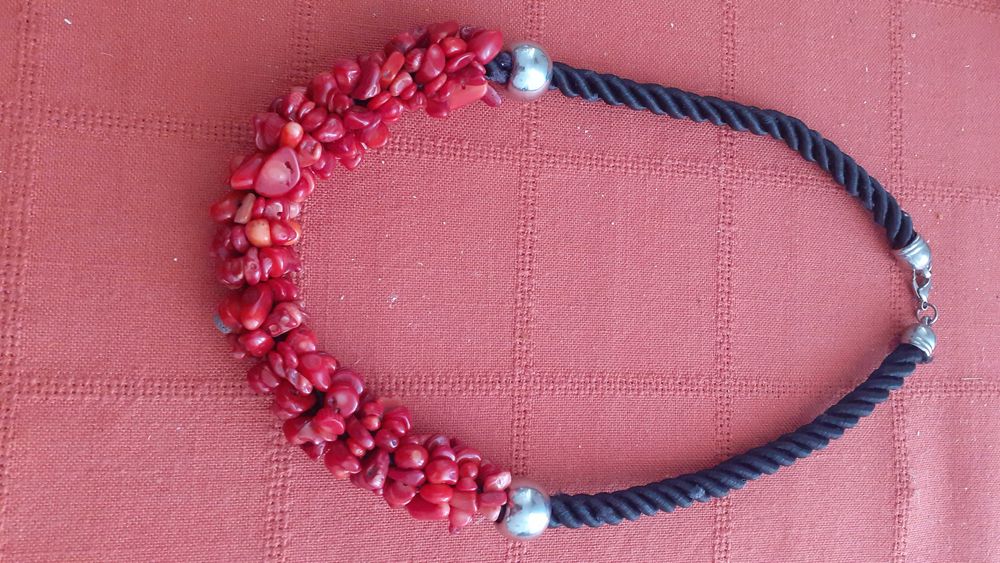 Korale i bransoletki