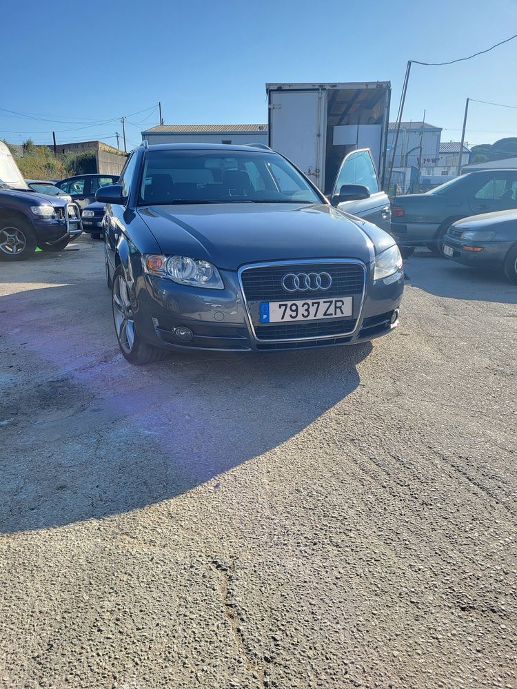 Audi A4 2.0 140cv