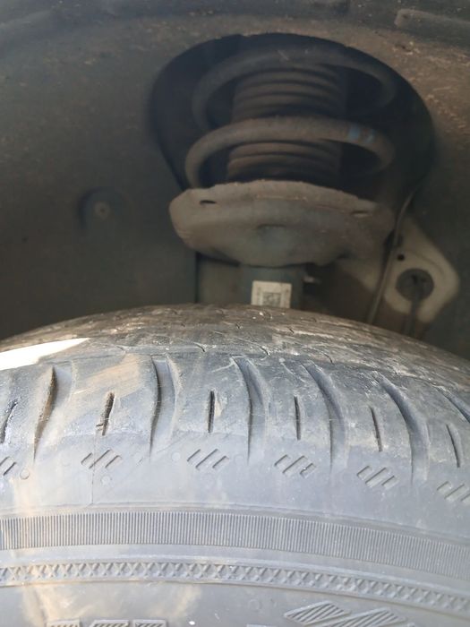 Amortecedor frente esquerdo VOLKSWAGEN Golf VII (5G1, BQ1, BE1, BE2)