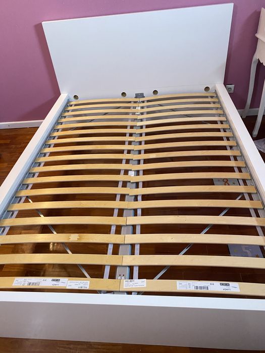 Cama ikea como nova