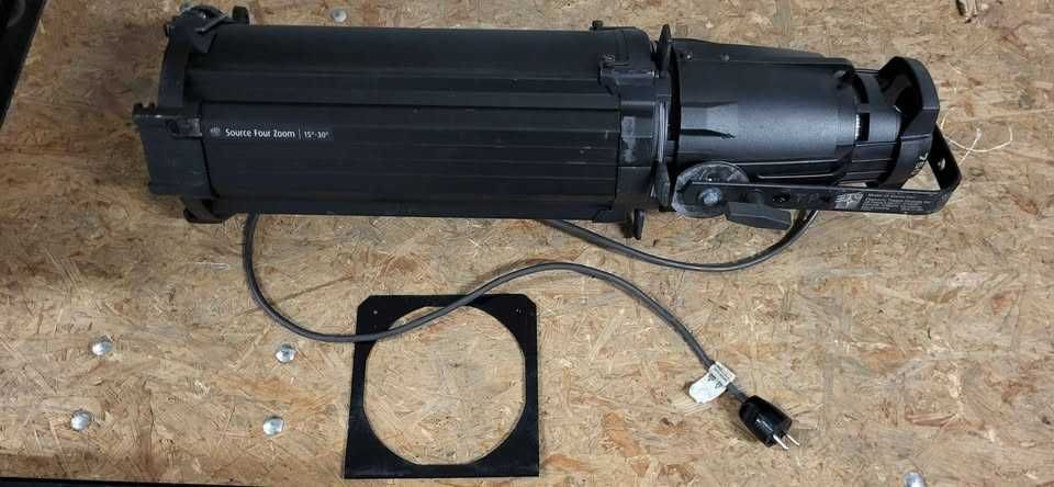 Profil ETC S4 Zoom 25-50 i ETC S4 Zoom 15-30