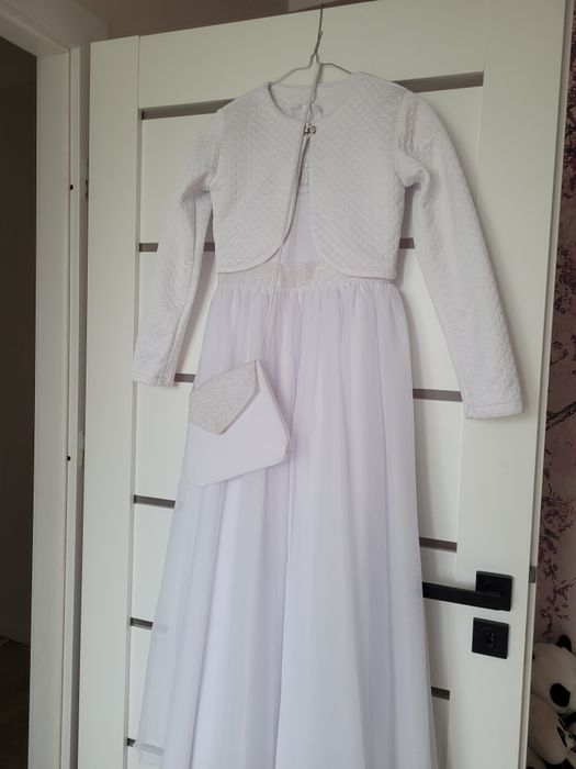 Sukienka komunijna biała literka A lekko rozkloszowana bolerko torebka