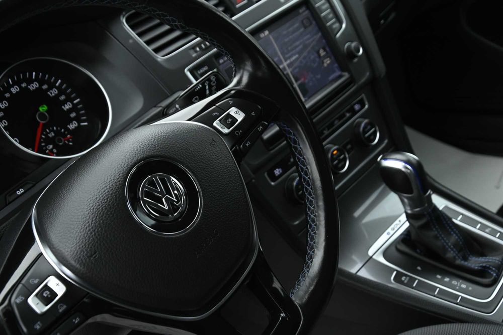 Volkswagen e-Golf 2015