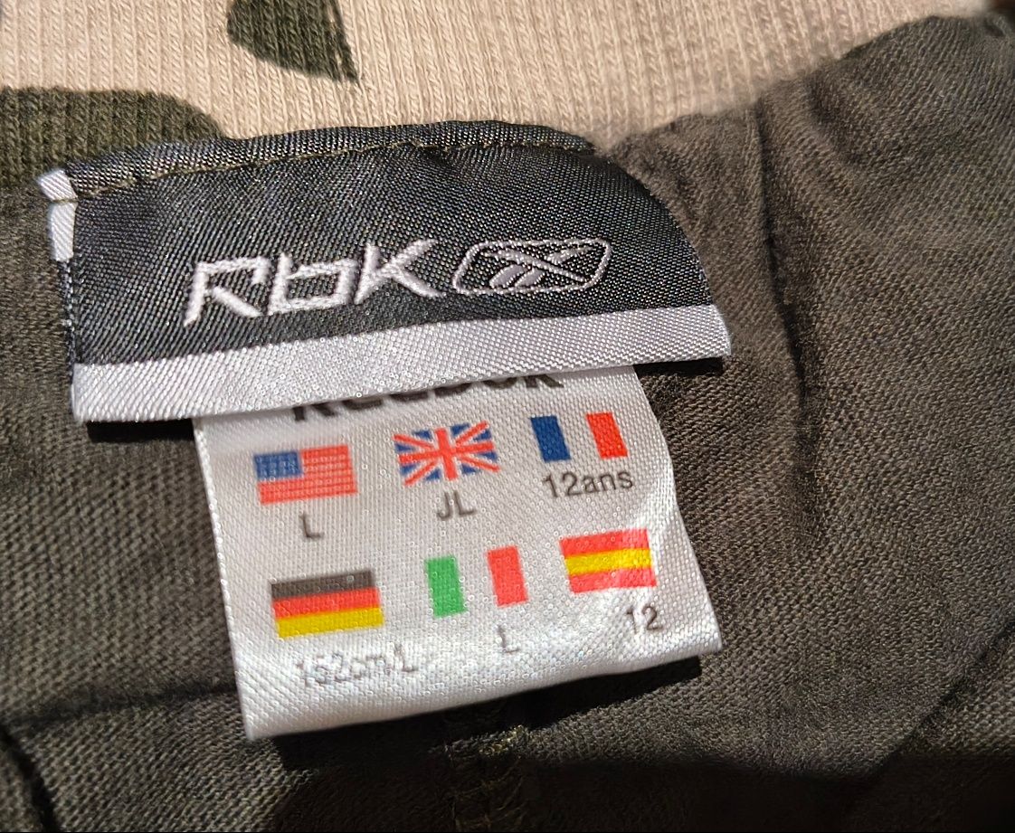 Spodnico-spodenki Reebok roz. 146-152