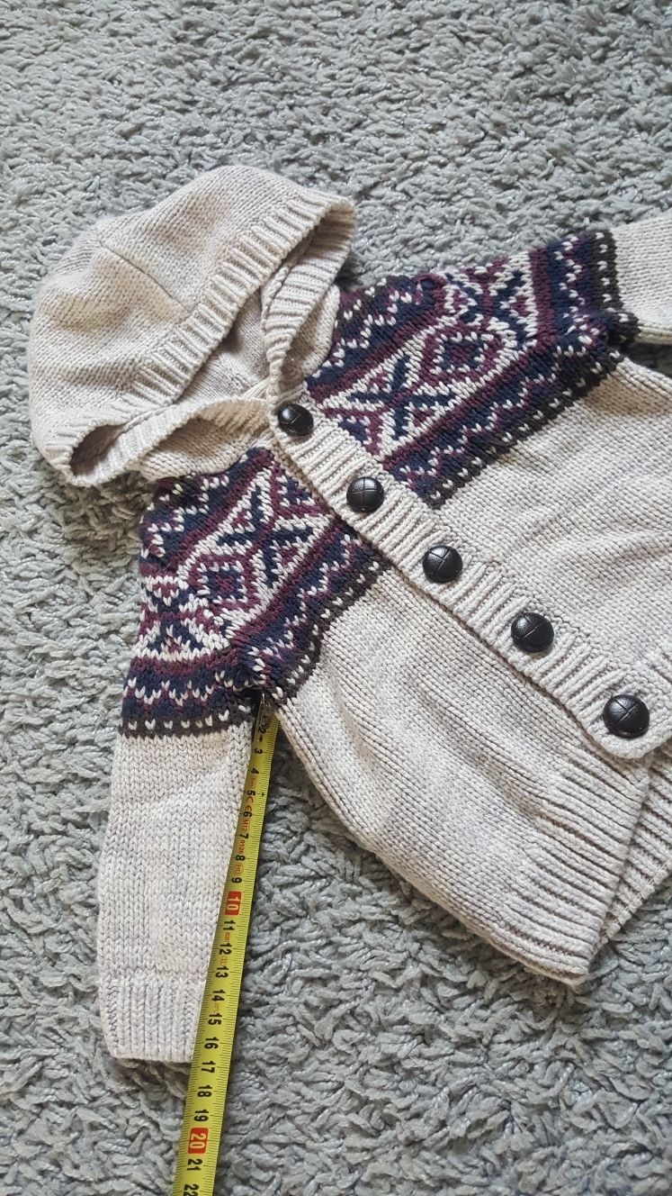 Sweter sweterek świąteczny dla chłopca zimowy rozpinany 74 z kapturem