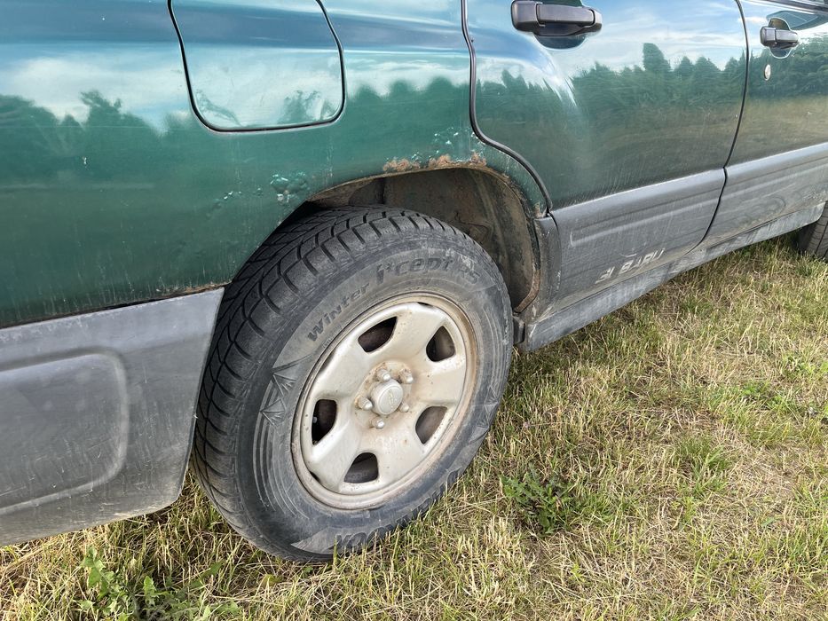 subaru forester 2000r