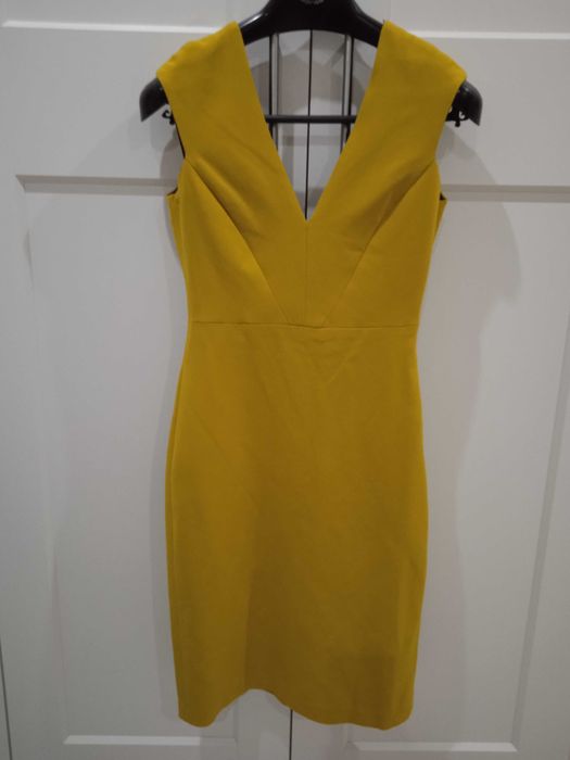 Vestido Zara, tamanho S, amarelo esverdeado