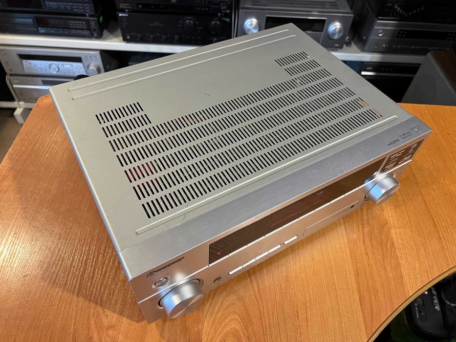 Amplituner Pioneer VSX-520 Audio Room